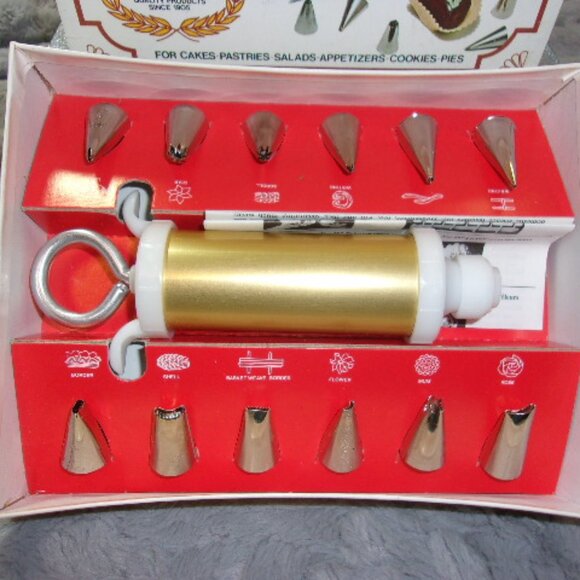 H-472 VINTAGE COMPLETE SET THE CAKE AND FOOD DECORATING SET BY ATECO - Picture 4 of 11